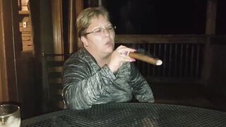 Huge Tennessee Cigar - 9 image