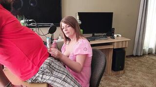 Stepmom Jerking Me of Before Bedtime - 11 image