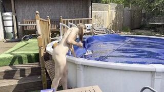 My Naked Gardening Tour with WAMGIRLX - 6 image